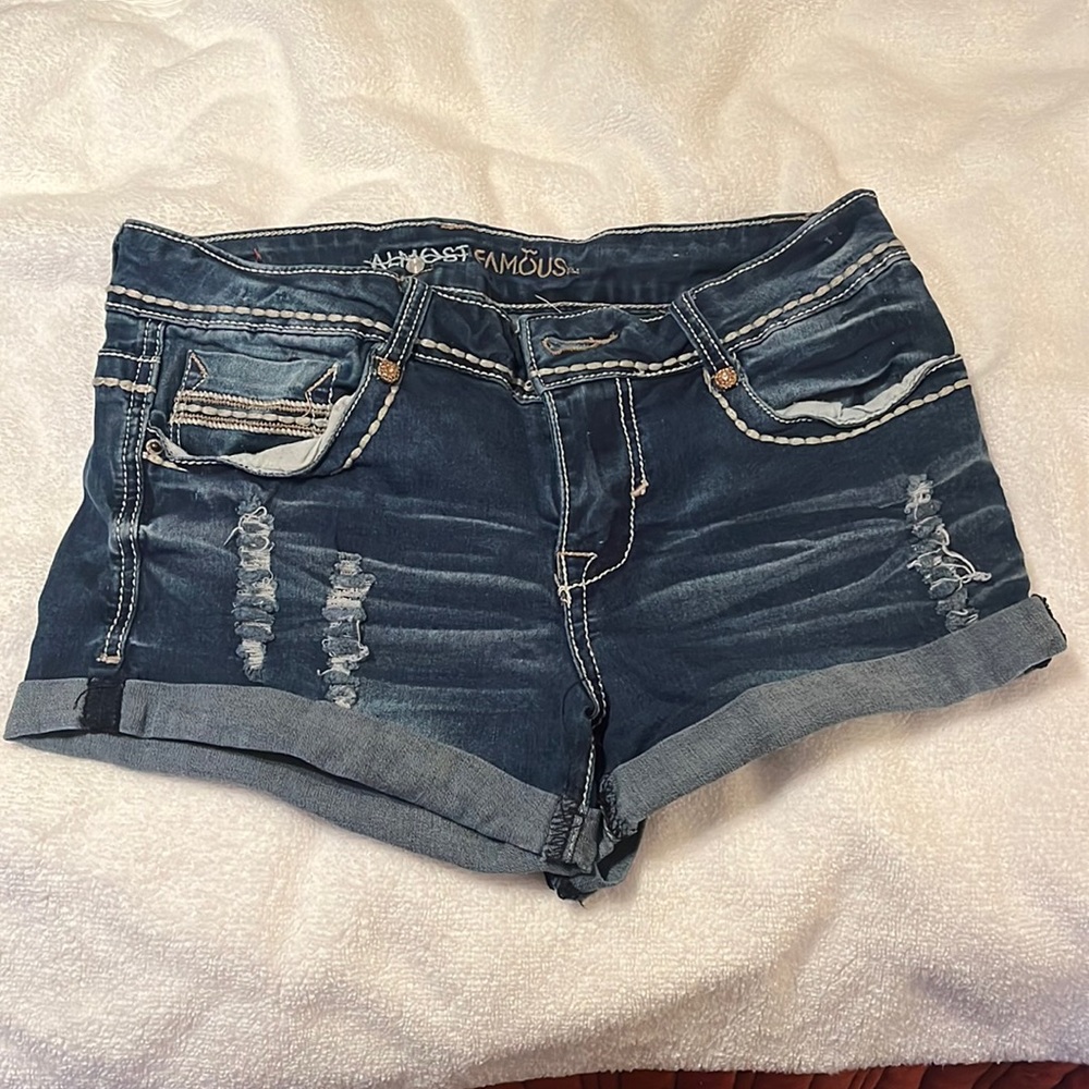 Almost famous very stretchy Jean shorts